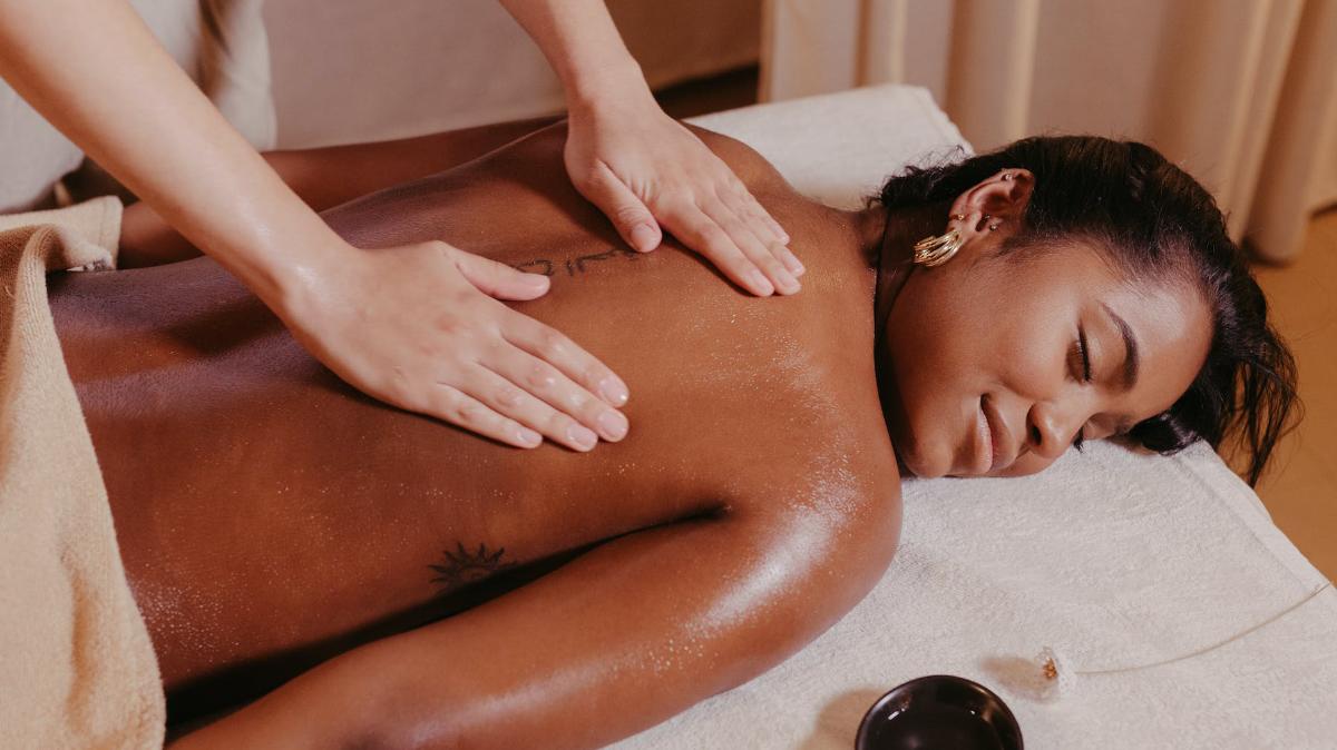 swedish-massage-pexels-jonathan-borba-19641830-copy.jpg